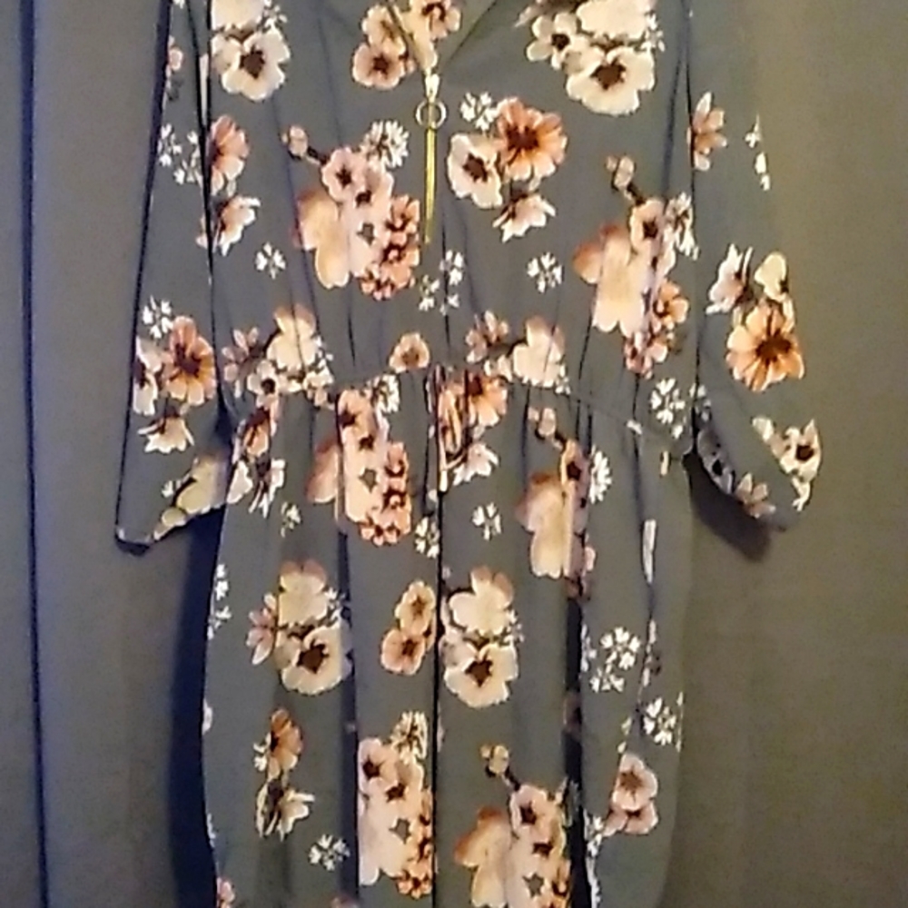 Grey floral tunic dress 2x